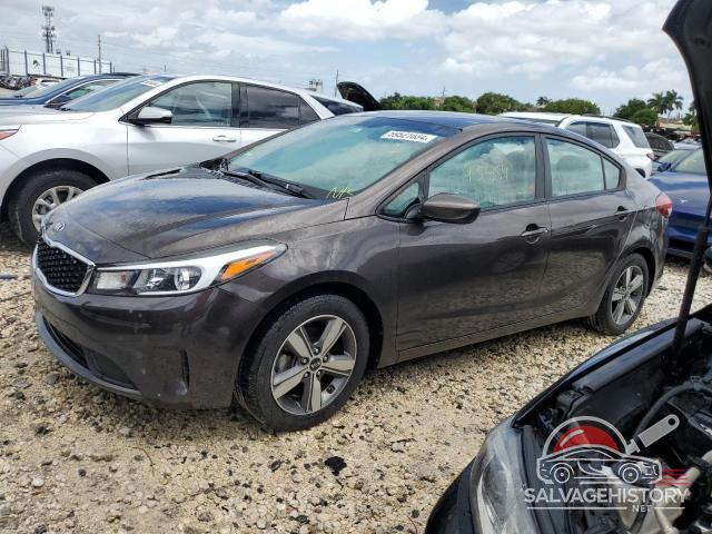 3KPFL4A72JE199047 2018 KIA FORTE photo no. 3