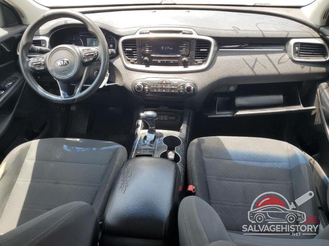 5XYPG4A59JG393505 2018 KIA SORENTO photo no. 8
