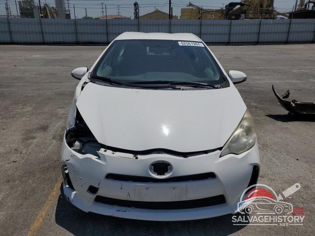 JTDKDTB34D1057873 2013 TOYOTA PRIUS photo no. 5