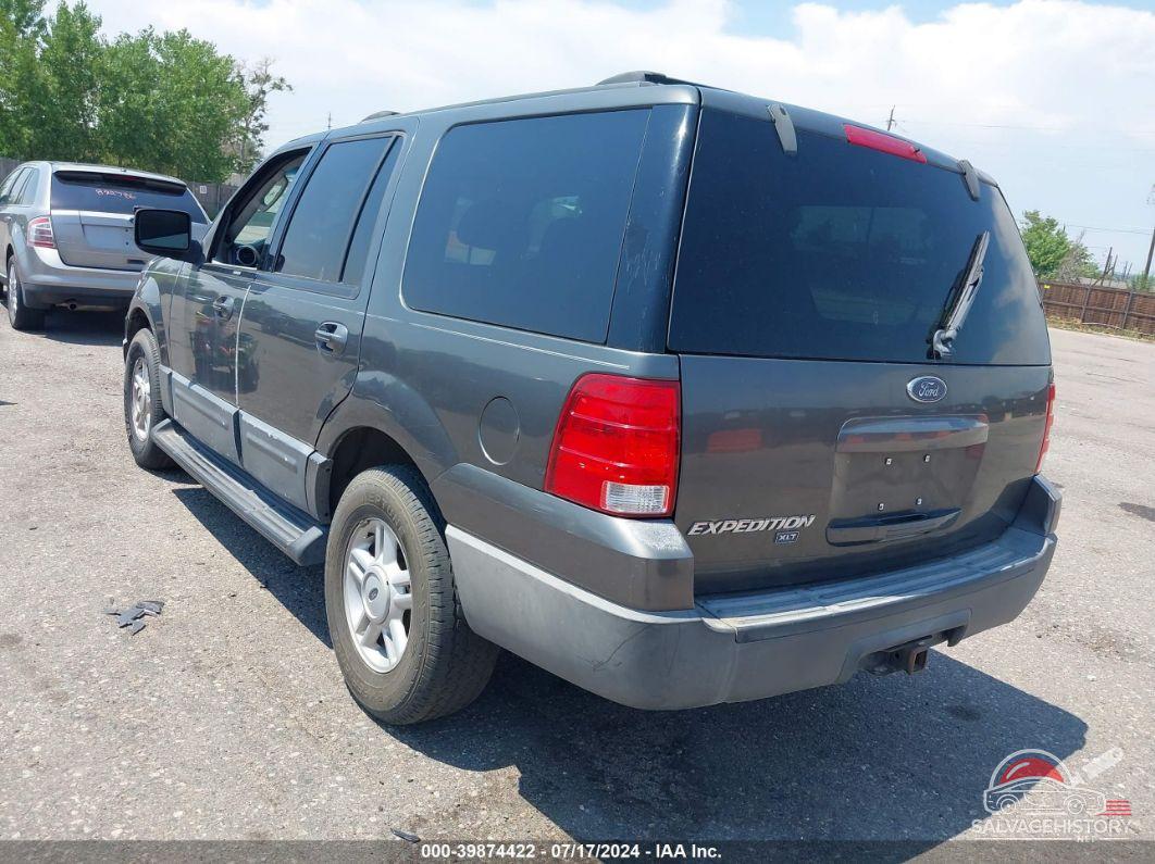 1FMPU16W74LA07158 2004 FORD EXPEDITION photo no. 3