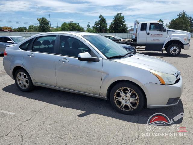1FAHP36NX9W124425 2009 FORD FOCUS photo no. 4