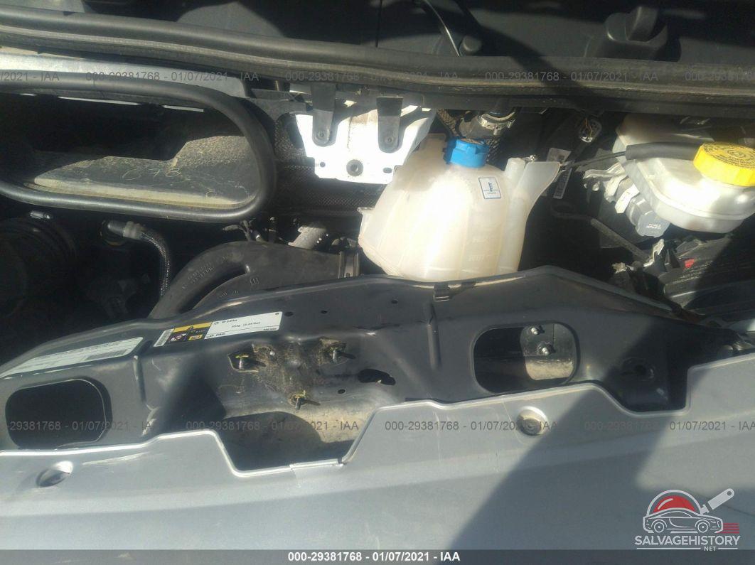 3C6TRVDG5KE535530 2019 RAM PROMASTER CARGO VAN photo no. 10