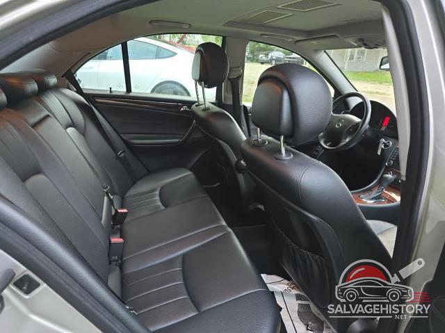 WDBRF92H66F744302 2006 MERCEDES-BENZ C-CLASS photo no. 6