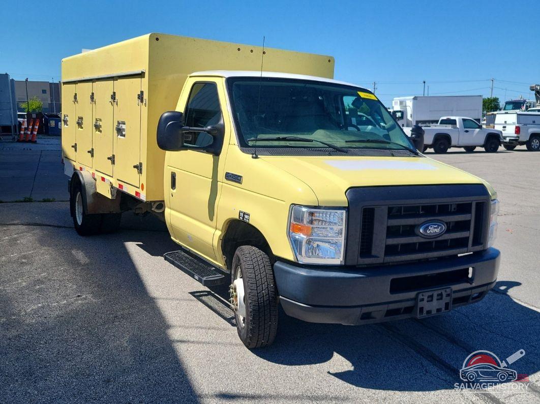 1FDXE4FS7HDC69077 2017 FORD E-450 CUTAWAY photo no. 9