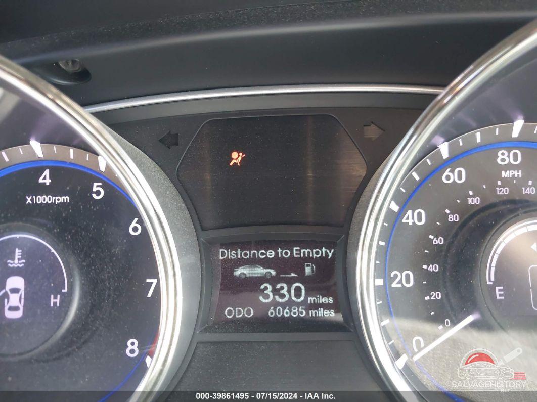 5NPEC4AC9BH074763 2011 HYUNDAI SONATA photo no. 7