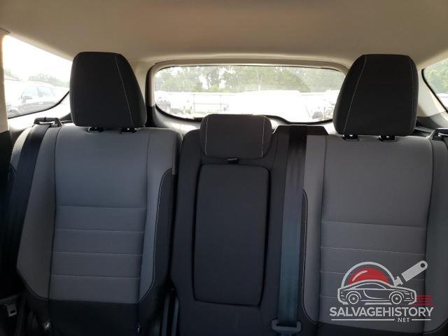 1FMCU9G98GUC72451 2016 FORD ESCAPE photo no. 10