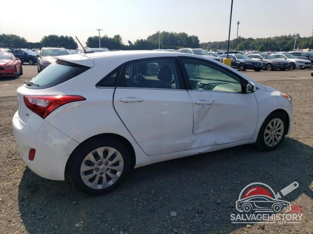 KMHD35LH8HU376646 2017 HYUNDAI ELANTRA photo no. 3