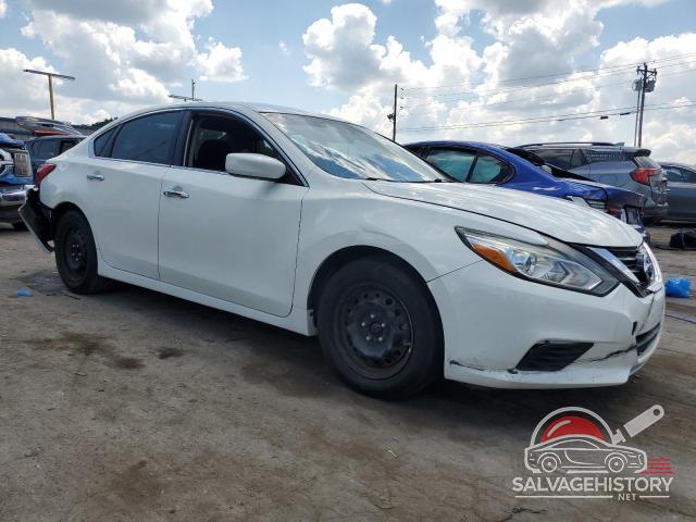 1N4AL3AP3GC248072 2016 NISSAN ALTIMA photo no. 4