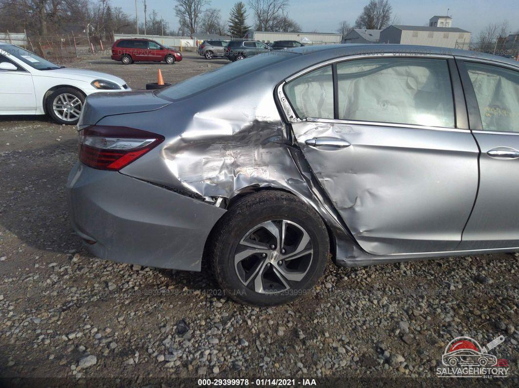 1HGCR2F38HA240923 2017 HONDA ACCORD SEDAN photo no. 6