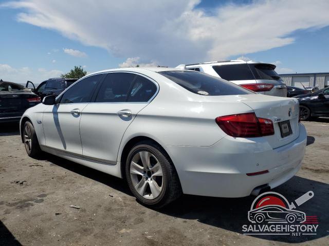 WBAXH5C55DDW11777 2013 BMW 5 SERIES photo no. 2