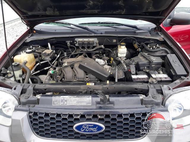 1FMYU93135KB06000 2005 FORD ESCAPE photo no. 12