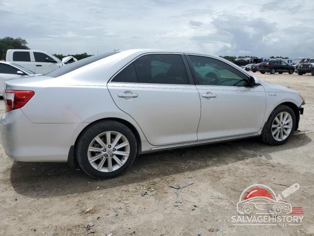 4T1BD1FKXCU027033 2012 TOYOTA CAMRY photo no. 3