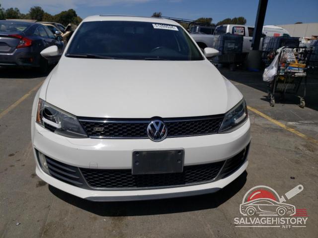 3VW4A7AJ7DM221559 2013 VOLKSWAGEN JETTA photo no. 5