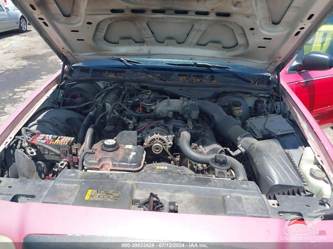 2FAFP71V28X155337 2008 FORD CROWN VICTORIA photo no. 10