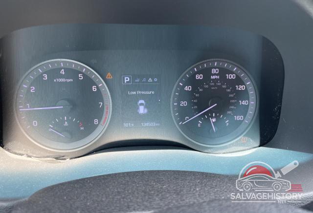 KM8J33A2XGU233573 2016 HYUNDAI TUCSON photo no. 8