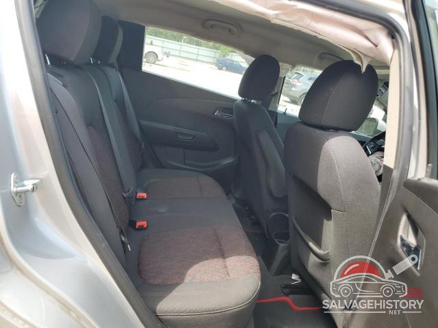 1G1JD6SH2J4130458 2018 CHEVROLET SONIC photo no. 10