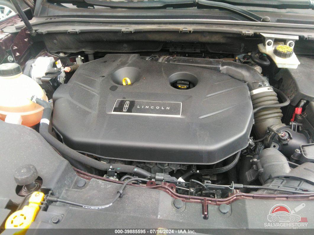 5LMCJ1C93KUL38457 2019 LINCOLN MKC photo no. 10
