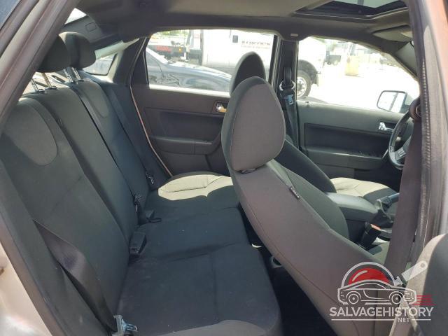 1FAHP36NX9W124425 2009 FORD FOCUS photo no. 10