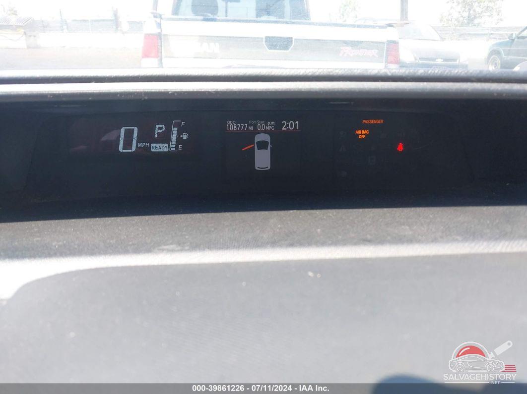 JTDKDTB35F1093056 2015 TOYOTA PRIUS C photo no. 7
