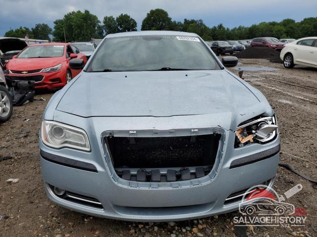2C3CCAET8DH644445 2013 CHRYSLER 300 photo no. 5