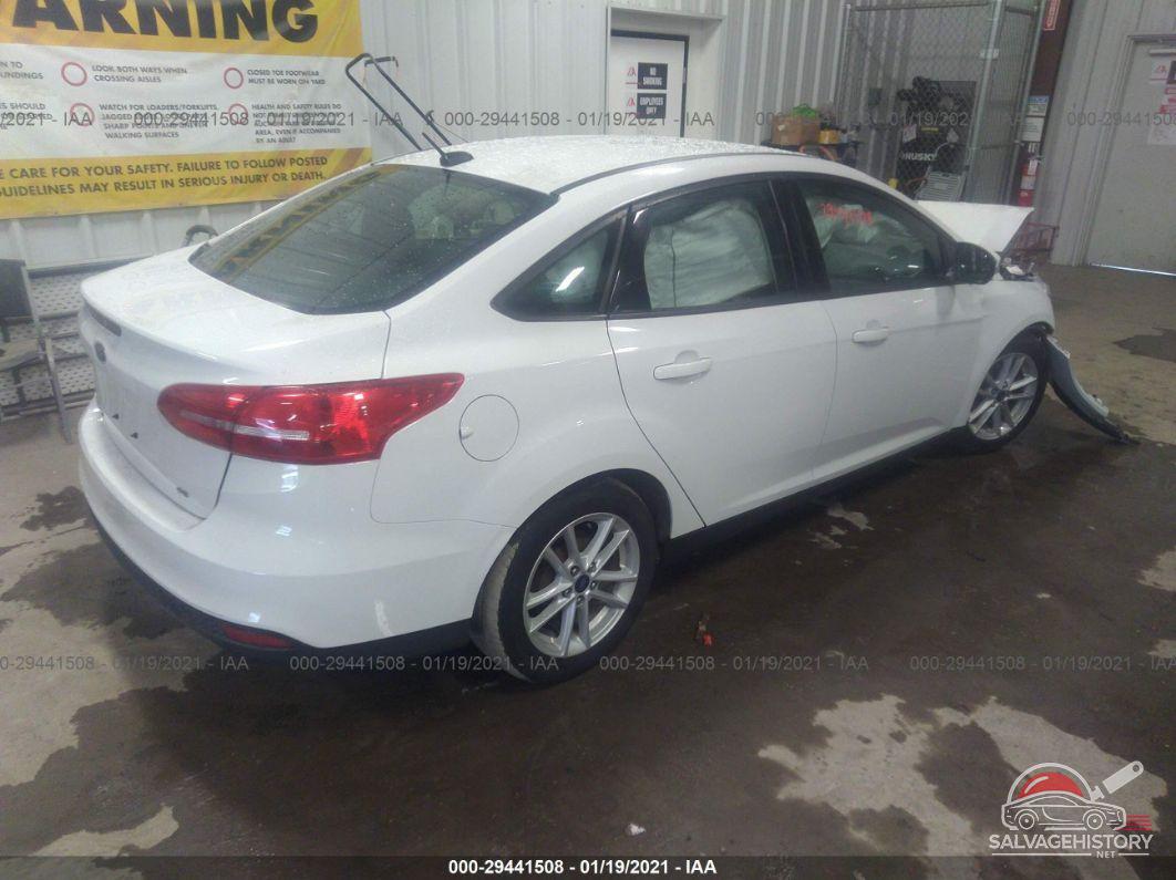 1FADP3F24HL220832 2017 FORD FOCUS photo no. 4
