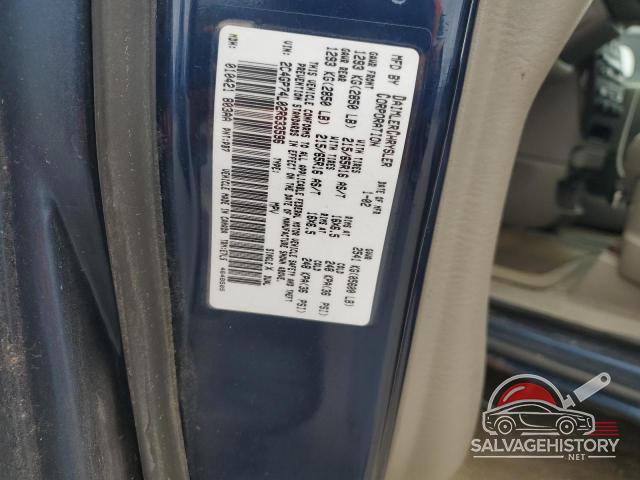 2C4GP74L02R633596 2002 CHRYSLER MINIVAN photo no. 12
