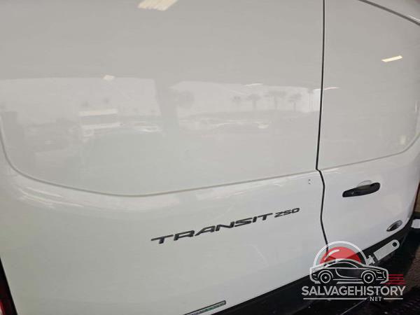 1FTBR1CG2LKB75369 2020 FORD TRANSIT-250 photo no. 3