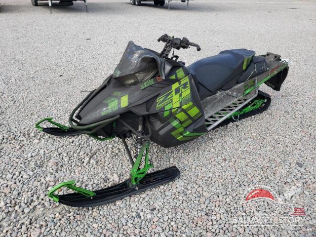 4UF17SNW3HT101948 2017 ARCTIC CAT SNOWMOBILE photo no. 2