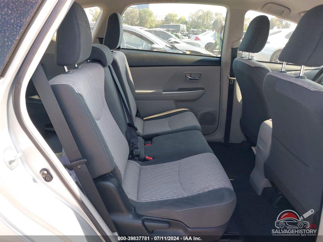 JTDZN3EU3GJ041006 2016 TOYOTA PRIUS V photo no. 8