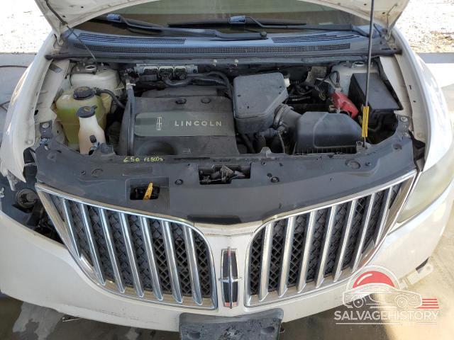 2LMDJ6JK4BBJ04381 2011 LINCOLN MKX photo no. 12