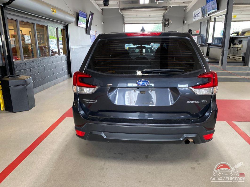 JF2SKAAC9KH518258 2019 SUBARU FORESTER photo no. 9
