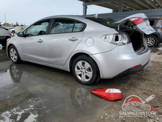 KNAFK4A62G5601063 2016 KIA FORTE photo no. 2