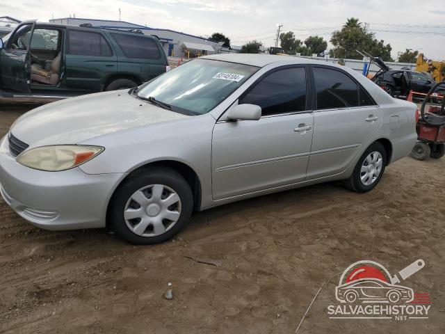 4T1BE32K83U750572 2003 TOYOTA CAMRY photo no. 4