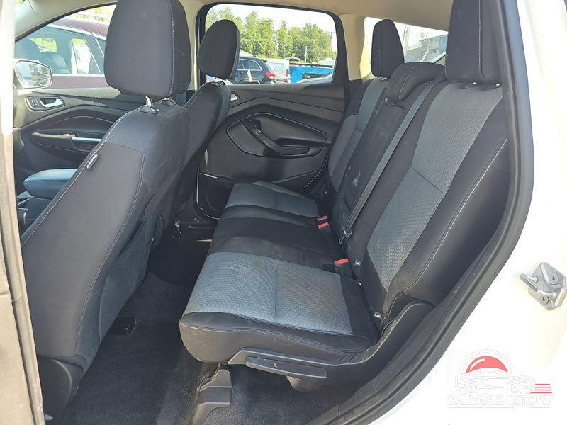 1FMCU0GD8HUC54226 2017 FORD ESCAPE photo no. 6