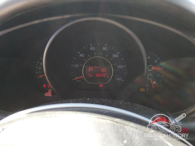 KNDJN2A28G7361222 2016 KIA SOUL photo no. 9