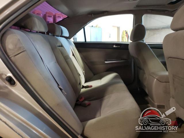 4T1BE32K05U092183 2005 TOYOTA CAMRY photo no. 10
