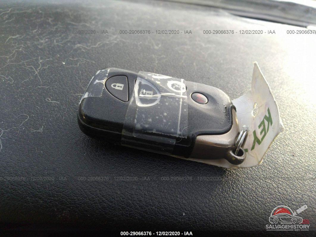 JTHBE262885019231 2008 LEXUS IS 350 photo no. 11