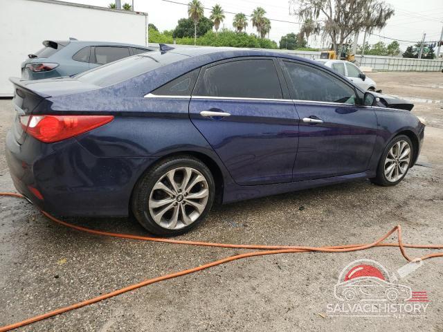 5NPEC4AC9EH901388 2014 HYUNDAI SONATA photo no. 3