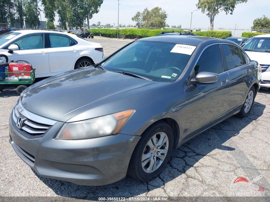 1HGCP2F68CA035384 2012 HONDA ACCORD photo no. 2