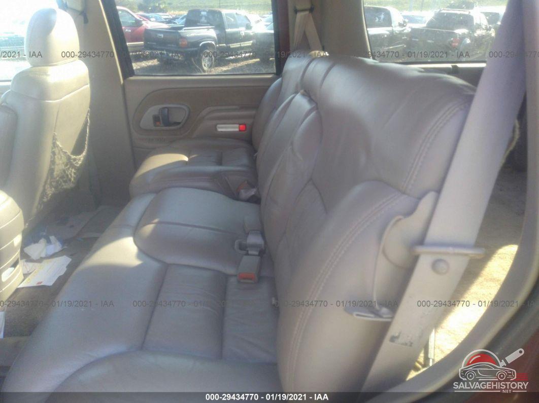 1GNEK13R9XJ319778 1999 CHEVROLET TAHOE photo no. 8
