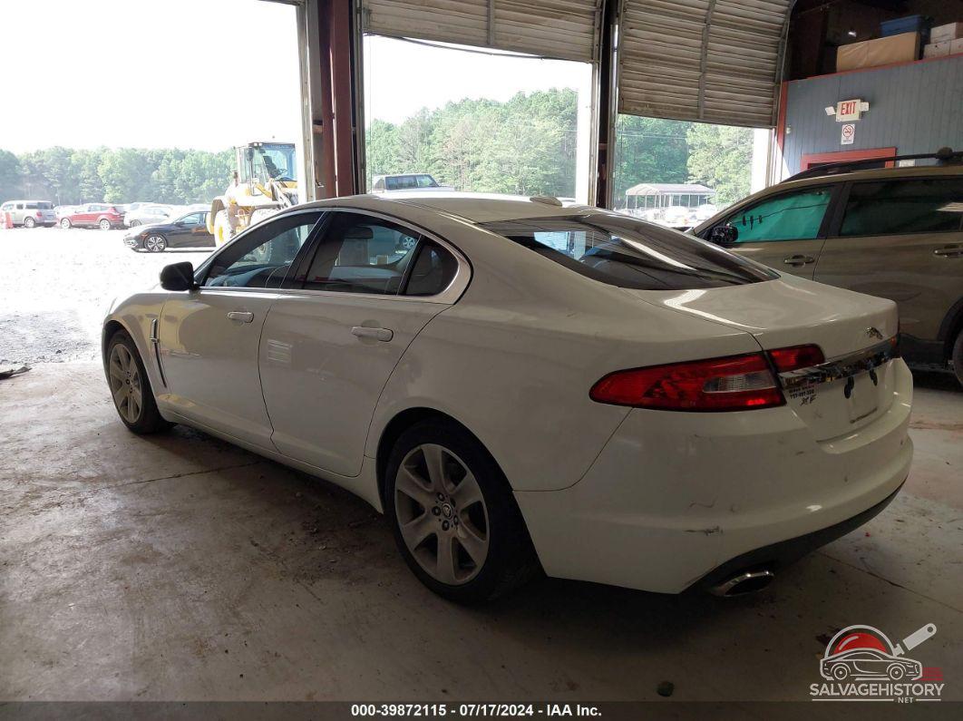 SAJWA0FB0BLR84804 2011 JAGUAR XF photo no. 3