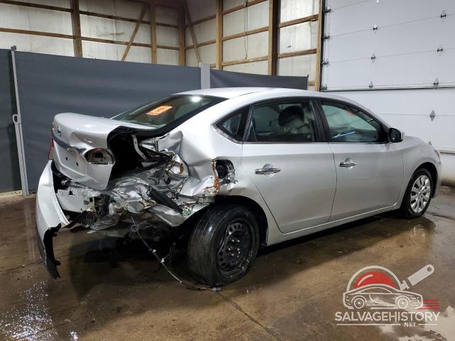 3N1AB7AP0JY311280 2018 NISSAN SENTRA photo no. 3