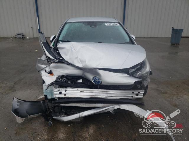 JTDKARFU4H3032075 2017 TOYOTA PRIUS photo no. 5