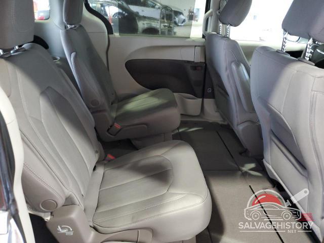 2C4RC1FG6LR128293 2020 CHRYSLER PACIFICA photo no. 11