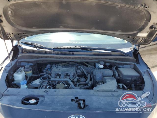 KNDMB5C1XG6153795 2016 KIA All Models photo no. 12
