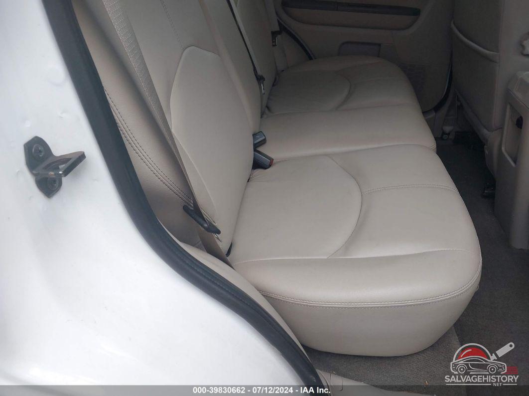 4M2CU39H18KJ50060 2008 MERCURY MARINER HYBRID photo no. 8
