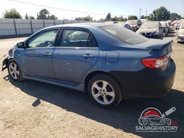 5YFBU4EE3DP215473 2013 TOYOTA COROLLA photo no. 2