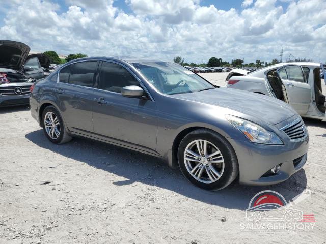 JN1CV6AP0FM500693 2015 INFINITI Q40 photo no. 4
