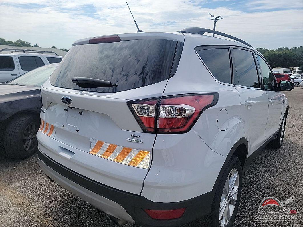 1FMCU0GD8JUA76131 2018 FORD ESCAPE photo no. 7