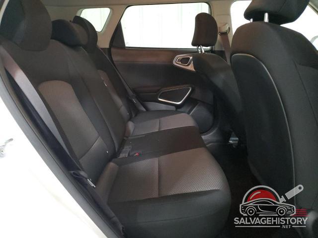 KNDJ23AU3L7122087 2020 KIA SOUL photo no. 10